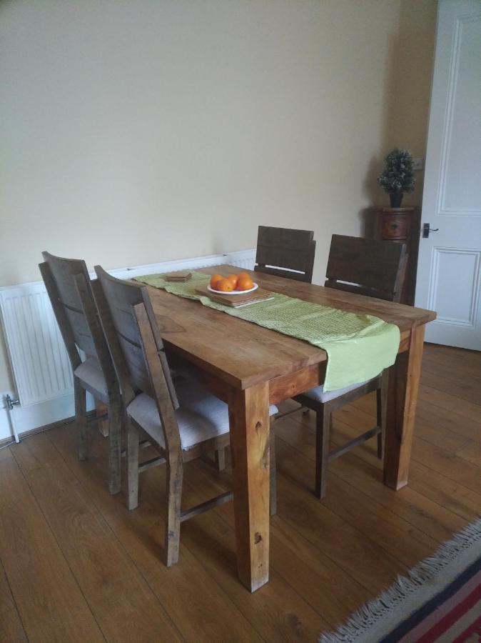 דירות לונדון Luxury Holland Park, Sleeps 2, Free S'Fast Wifi מראה חיצוני תמונה